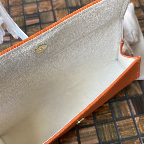 Tory Burch Glasses Case And Pouch - Picture 8 of 10